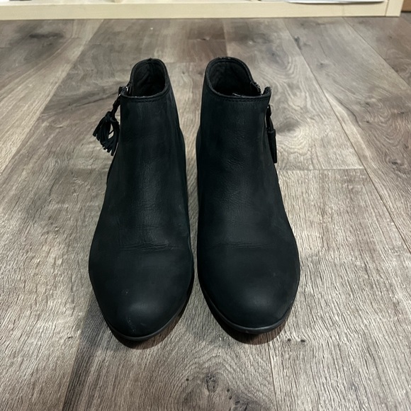 Collection by Clark’s charcoal zip boots with tassel zippers size 11 - Picture 5 of 6